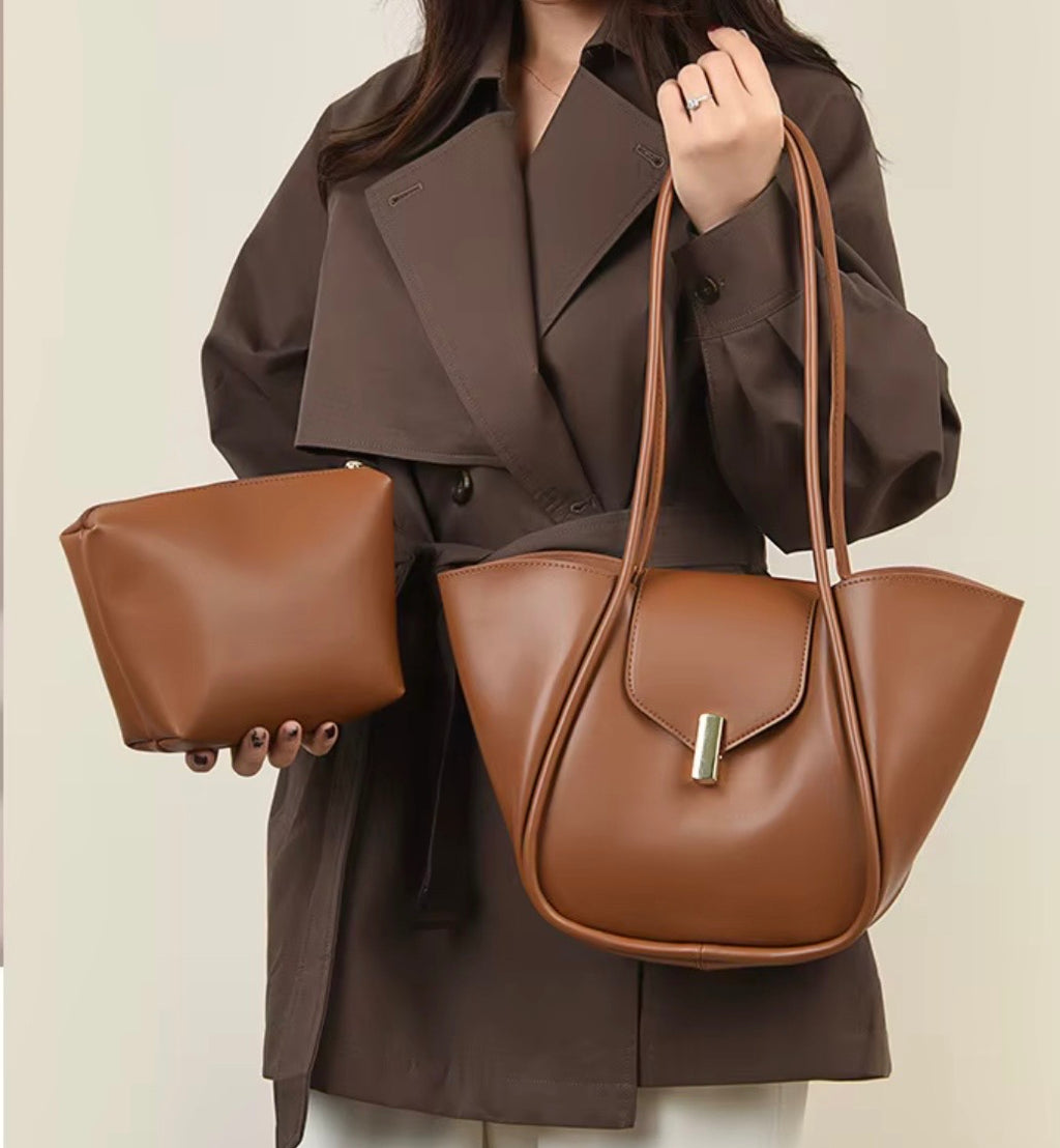 Solevo Signature Sculpt Tote