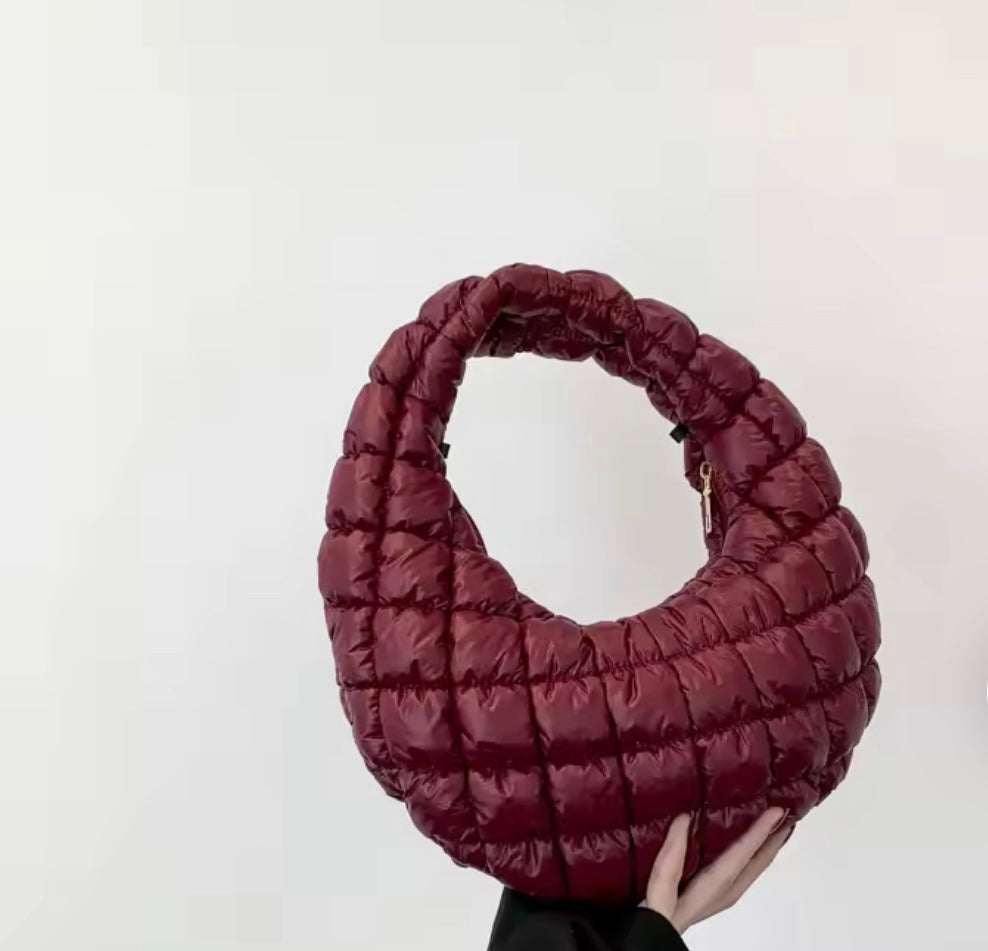 Half Moon Puffer bag